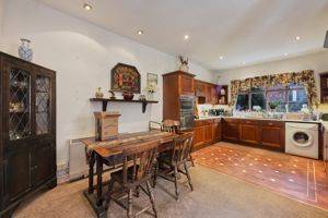 Photo 23- click for photo gallery